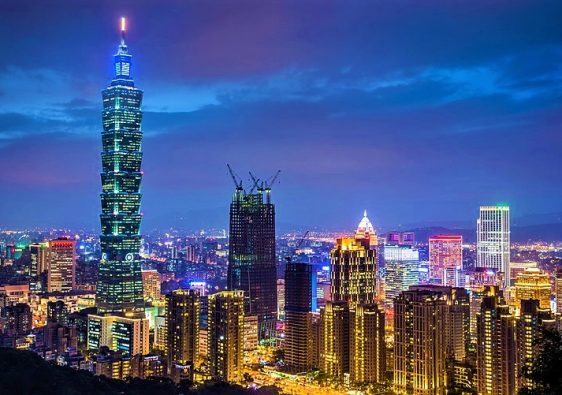 Taipei, Taiwan from Elephant Mountain